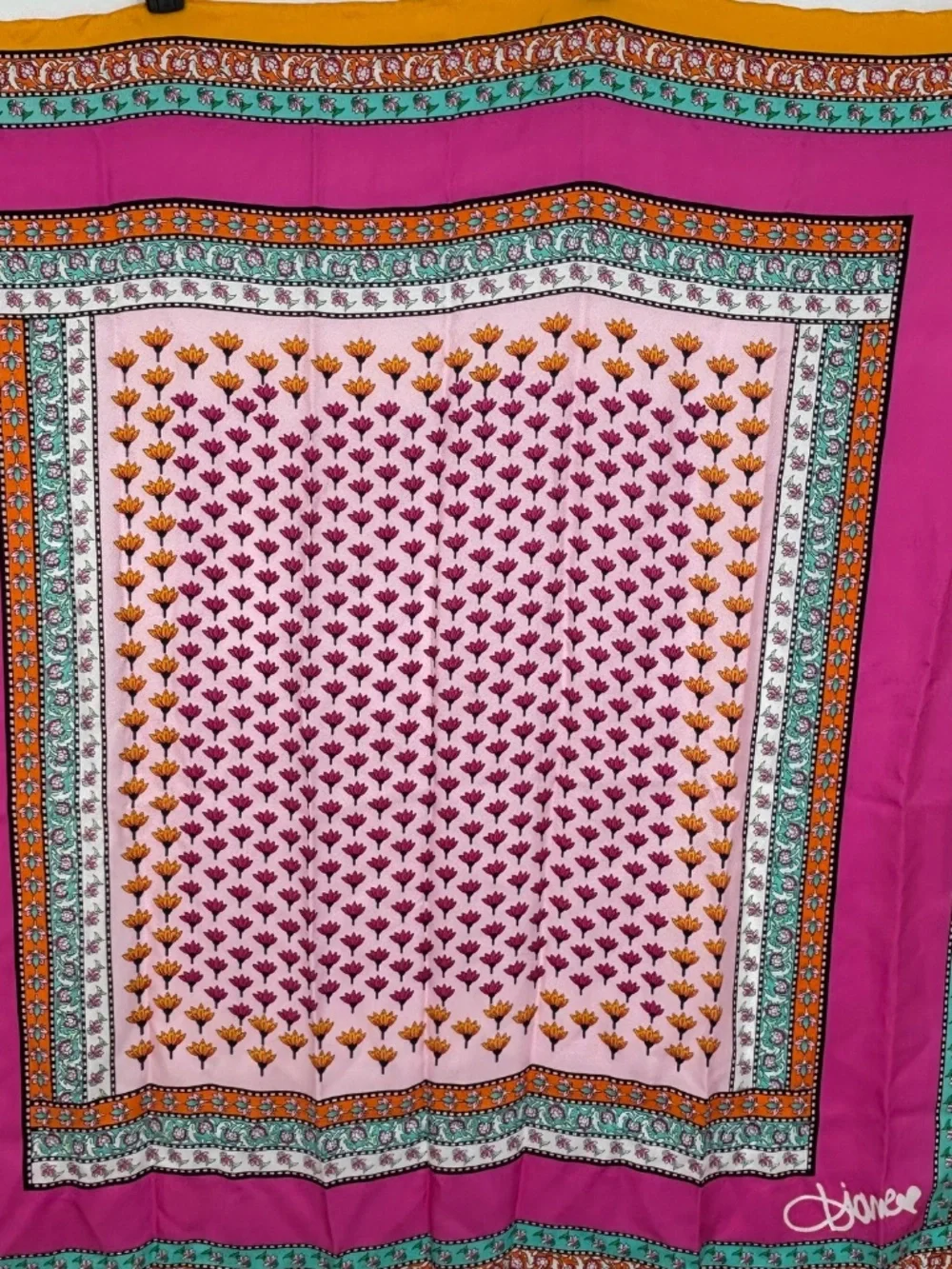 DVF Diane Von Furstenberg Womens Large Square Scarf 100% Silk Pink Floral Signed